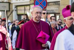 "Zabawa w chowanego". Biskup Edward Janiak tuszował pedofilię? Będzie dochodzenie