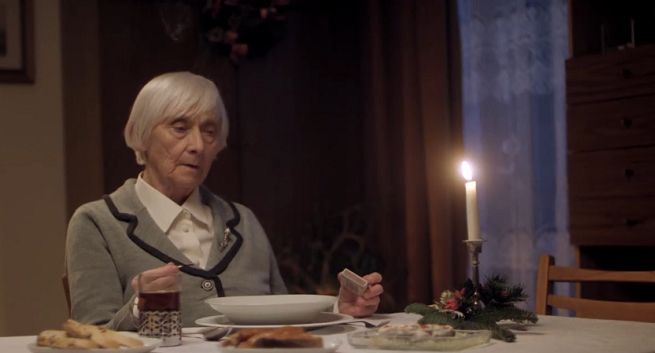 Stowarzyszenie mali bracia Ubogich kampanią przypomina o samotności starszych ludzi