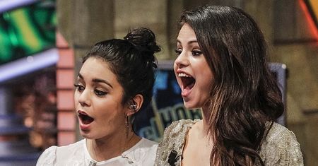 Hudgens i Gomez dostały zaproszenie do "Playboya"!