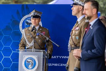 Gen. Molenda: Polska wśród najbardziej atakowanych państw w sieci