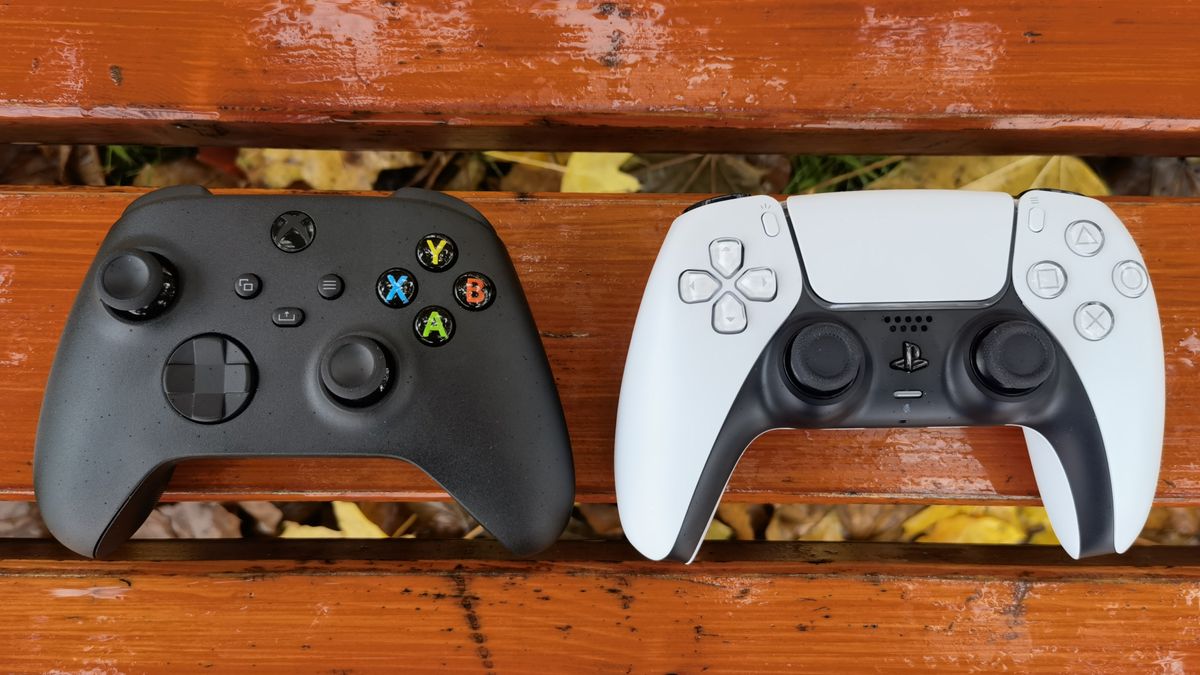 Pad do konsoli Xbox Series X i PlayStation 5