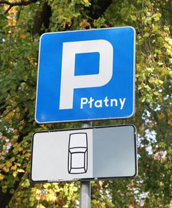Droższe parkowanie w Warszawie. Radni przegłosowali podwyżkę