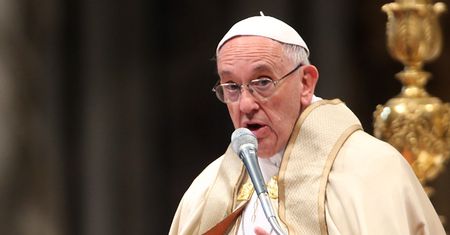 Papież Franciszek: "Święta stały się zakładnikiem materializmu. Musimy je uwolnić!"