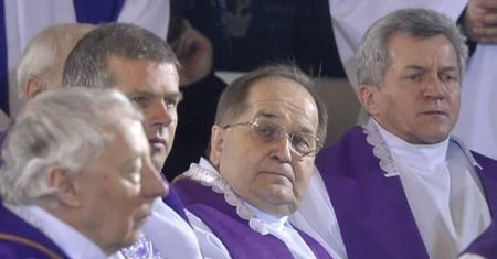 Ojciec Rydzyk ma kłopoty. Spada oglądalność telewizji Trwam!