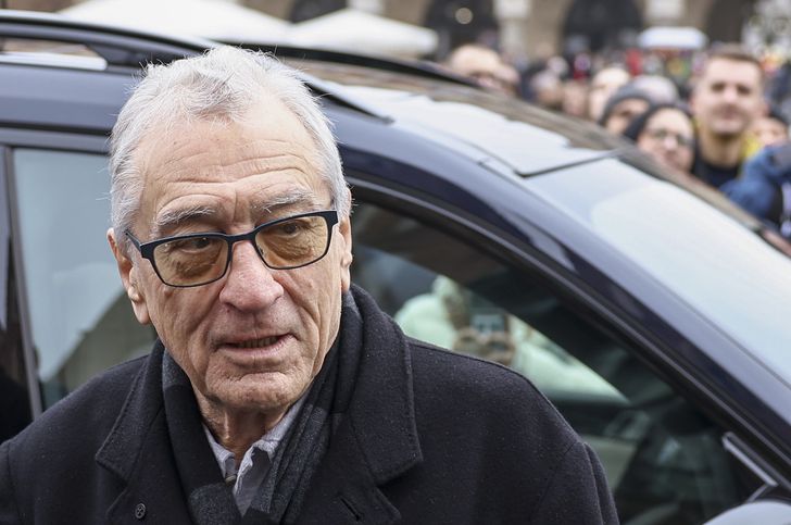 Prezent dla Roberta De Niro znaleziony w second-handzie? Jest komentarz