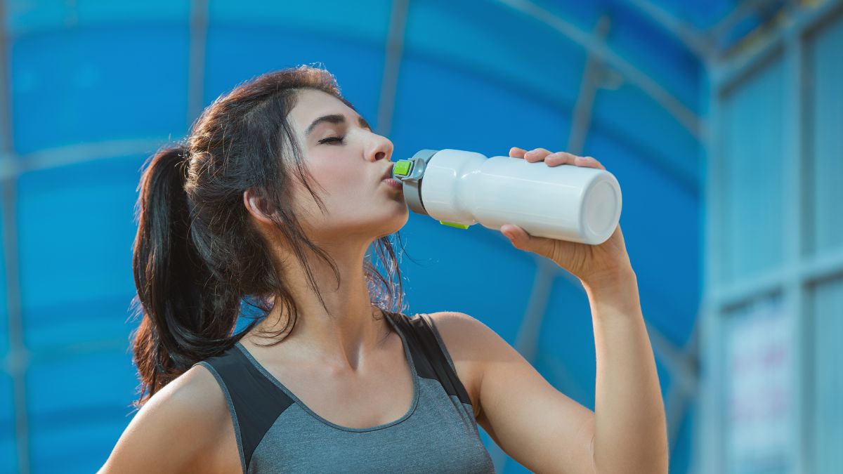 Który napój najlepiej gasi pragnienie? To wcale nie woda