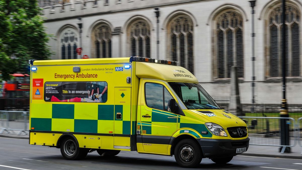 Koronawirus dotyka też młodych