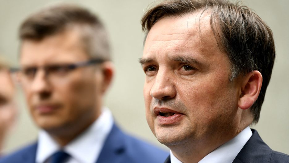 "Fakt" prześwietla majątki prokuratorów Ziobry