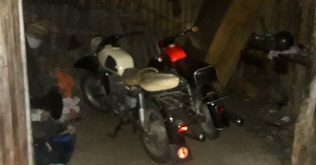 Policja odzyskała zabytkowe motocykle marki MZ. Sprawcy z zarzutami