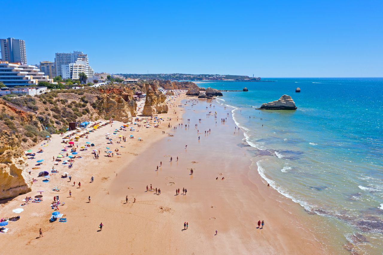 Plaża da Rocha niedaleko Portimao, Algarve, Portugalia