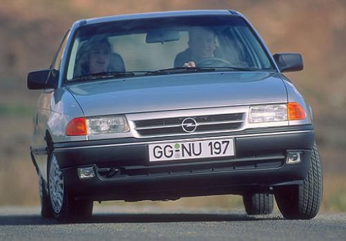 Jaki używany samochód kupić? Opel Astra F, czyli obowiązkowa alternatywa do 8-9 tysięcy złotych
