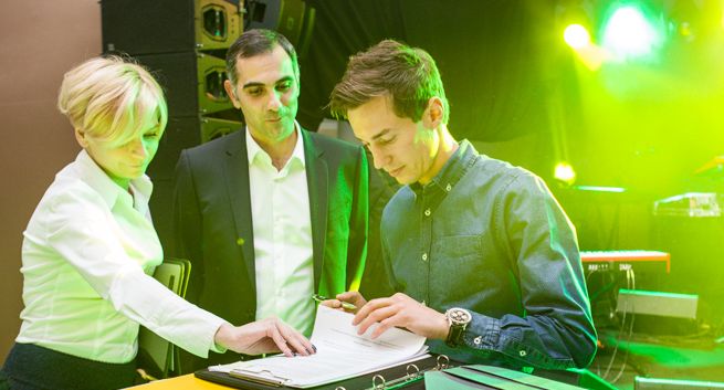 Isover będzie nadal sponsorować Kamila Stocha i Stefana Hulę