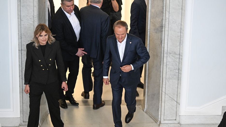 Klęska podczas głosowania. Brak komentarza premiera Tuska