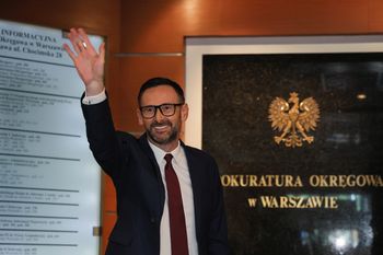 Obajtek usłyszał zarzuty. "Jestem pokoleniem JP2"