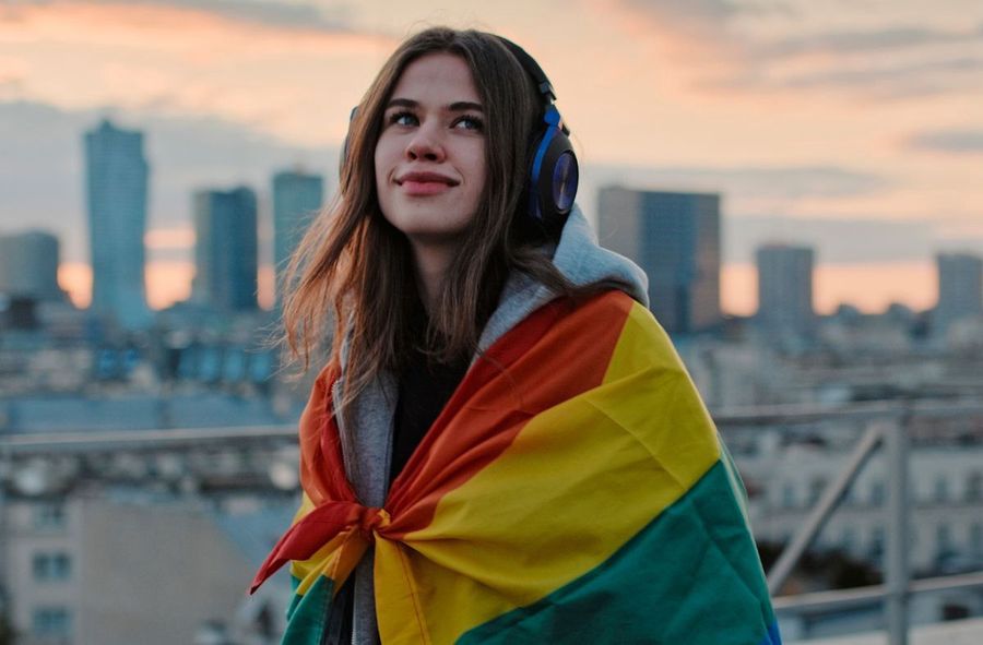 Who are pansexual people really? Hint: they are not bisexual