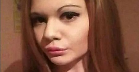Dziś ta kobieta ma największe usta świata. I wciąż jej mało. Są zdjęcia
