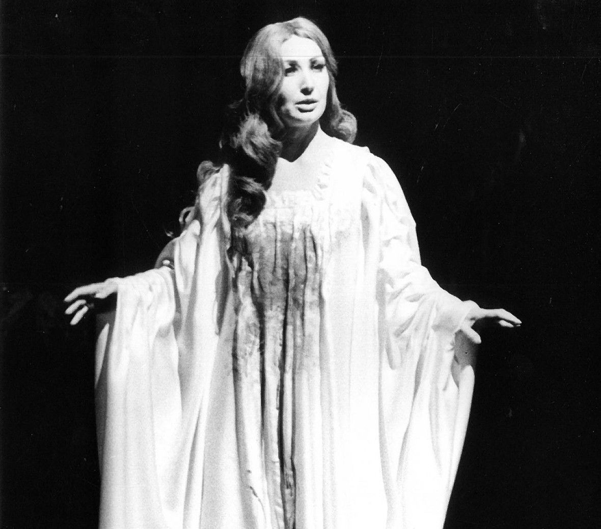 Krystyna Rorbach (Łucja), 1983 © Chwalisław Zieliński, Cyfrowe Muzeum Teatru Wielkiego w Łodzi