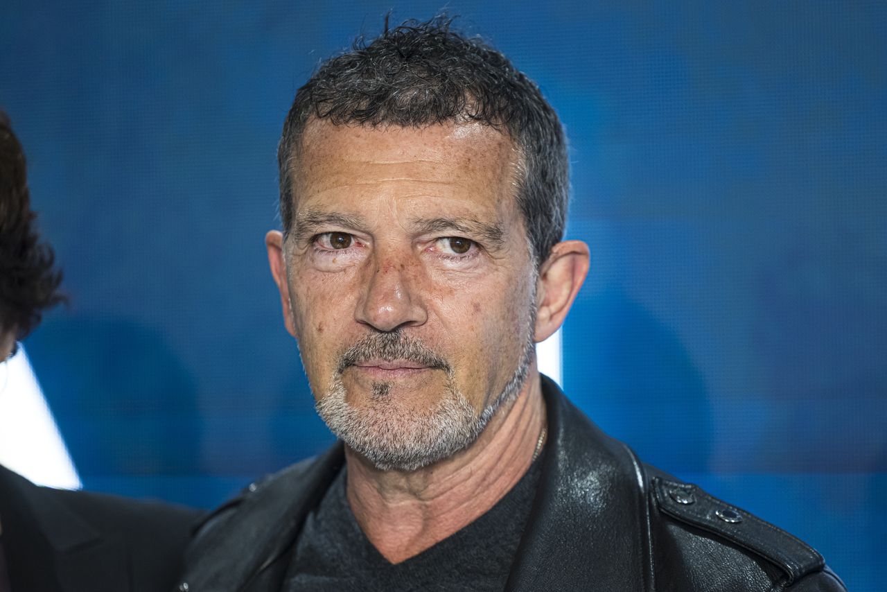 Za młodu był symbolem seksu, właśnie skończył 65 lat. Tak zmienił się Antonio Banderas