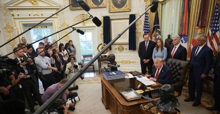 Cisza wokół Trumpa. Media w USA solidarne z wykluczoną z Białego Domu stacją