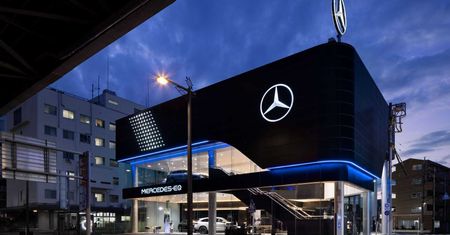 Mercedes-EQ to pierwszy salon marki tylko z elektrykami. Nie powstał w Europie