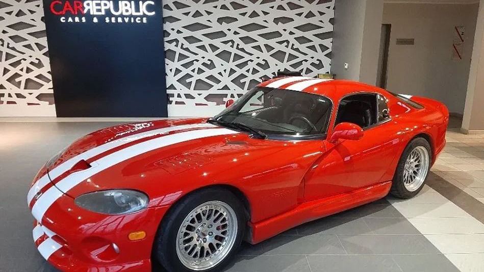 Viper starzeje się bardzo dostojnie. Mimo upływu lat nadal wygląda świetnie.