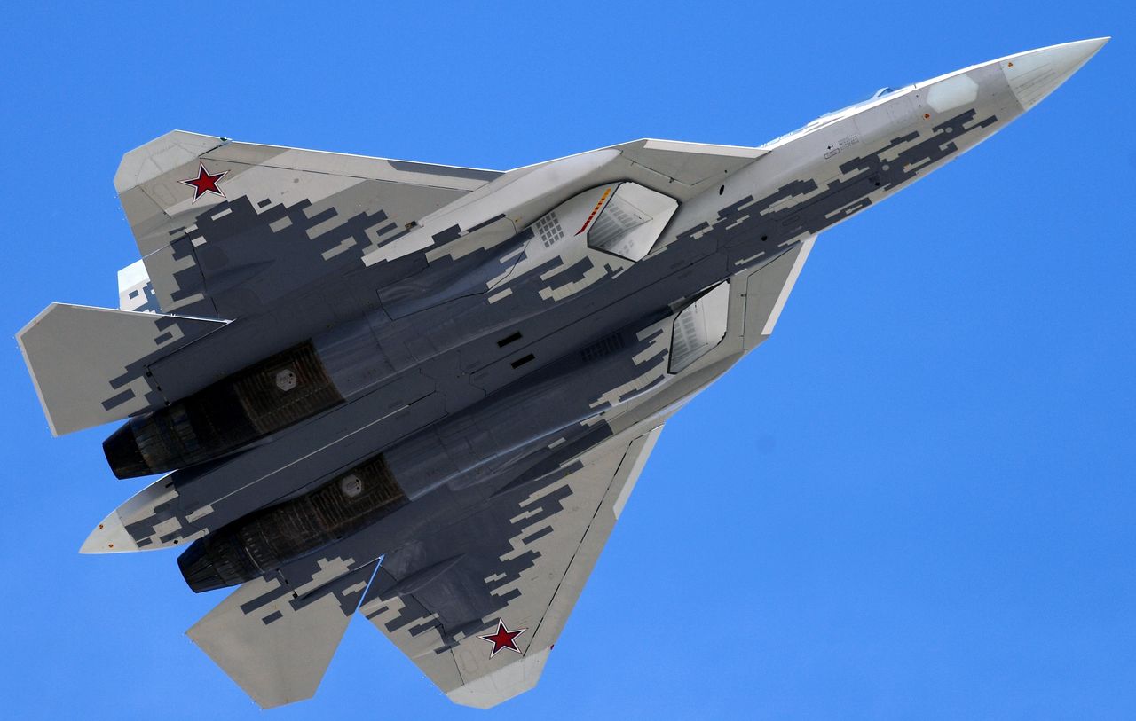 Samolot Su-57