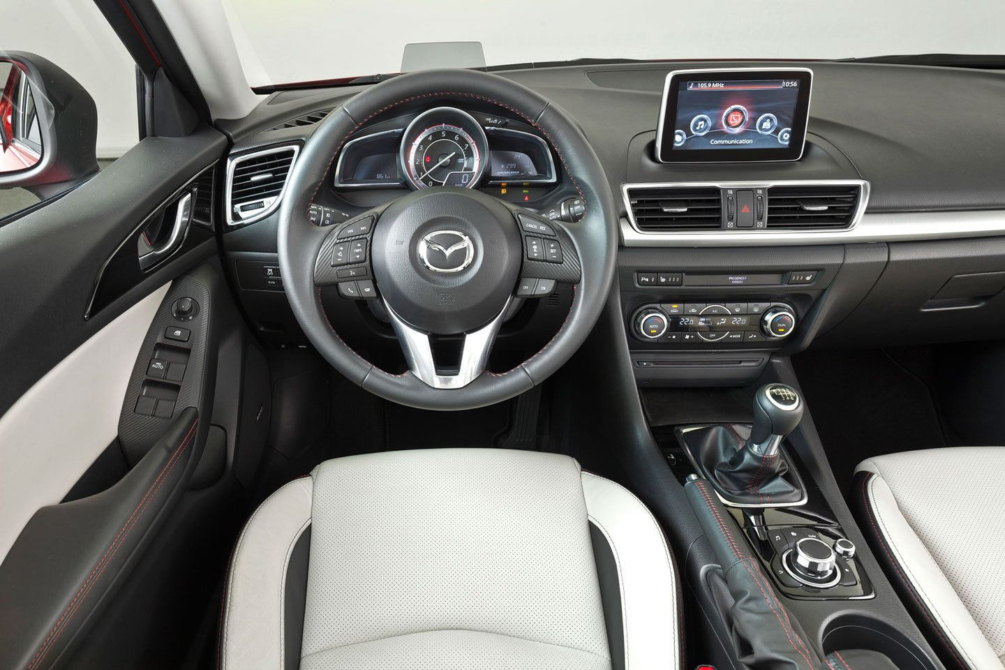 Nowa Mazda3 sedan w pełnej krasie [galeria] 29