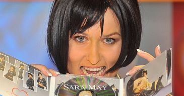 Sara May "promuje płytę"...