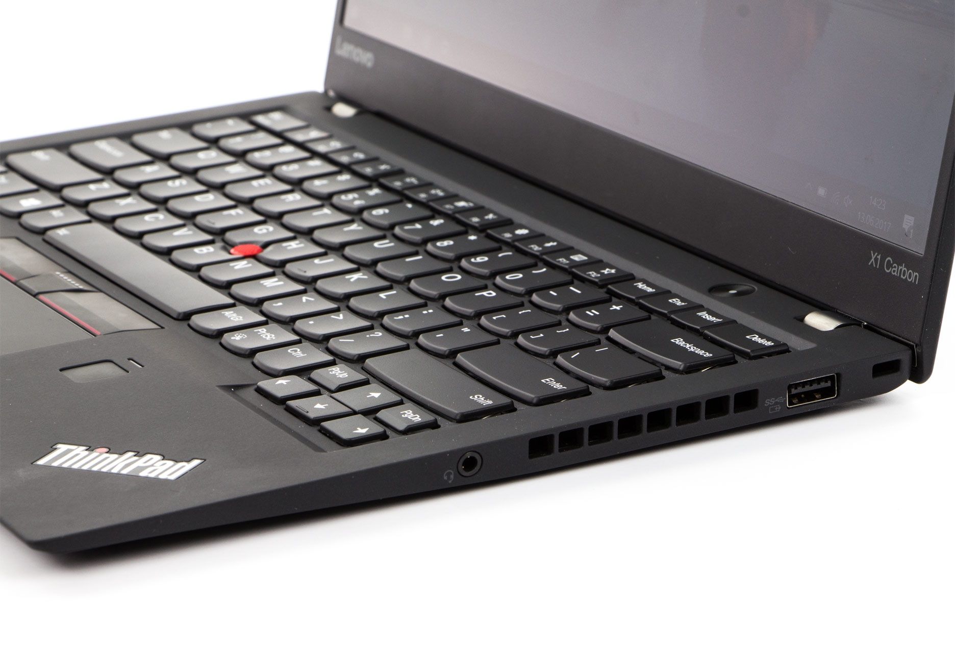 Lenovo ThinkPad X1 Carbon 5  prawy bok