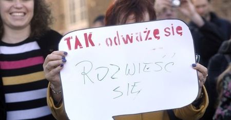 Ekspert radzi, jak przetrwać rozwód