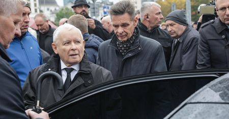 Incydent na miesięcznicy smoleńskiej. Kaczyński zareagował