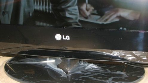 Tanio, dobrze i bardzo eko. Recenzja LG 32LH2000 1