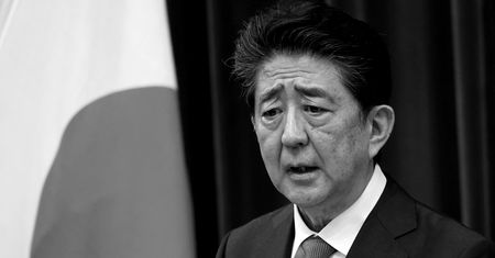 Shinzo Abe nie żyje. Były premier Japonii miał 67 lat