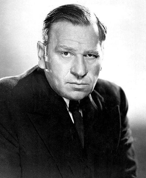 Aktor Wallace Beery interweniował w obronie 18-latki, wyprowadzając ją z przyjęcia