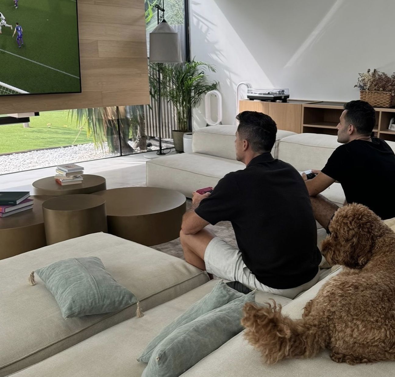 Lewandowscy mogą pochwalić się kilkoma luksusowymi domami