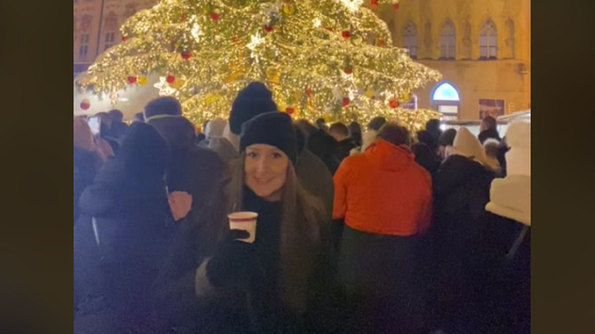 Była na jarmarku bożonarodzeniowym w Pradze. Pokazała ceny. 