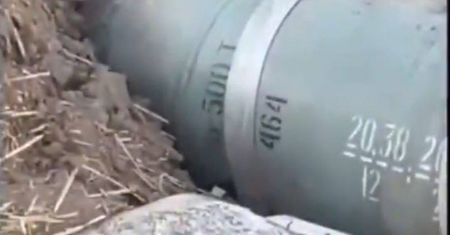 Miała spaść w Ukrainie. Rosyjska bomba zgubiła drogę