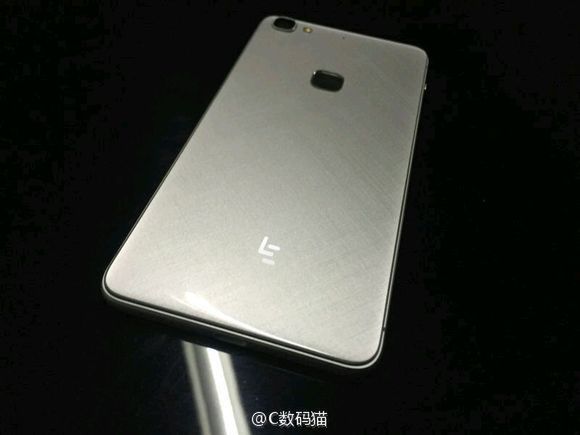 Nadchodzi nowy flagowiec firmy LeEco - Le 2 3
