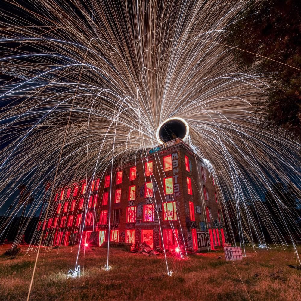 Najciekawsze zdjęcia z konkursu International Light Painting Award 2015 14