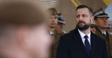 Awantura wokół pieniędzy na amunicję. Minister zabiera głos