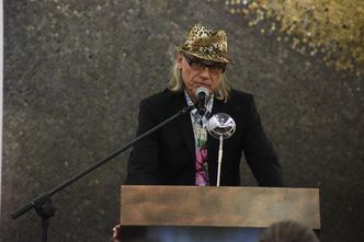 Pogrzeb Kory. Kamil Sipowicz i Magdalena Środa wygłosili wzruszające przemowy. "BOGINIE NIE UMIERAJĄ"
