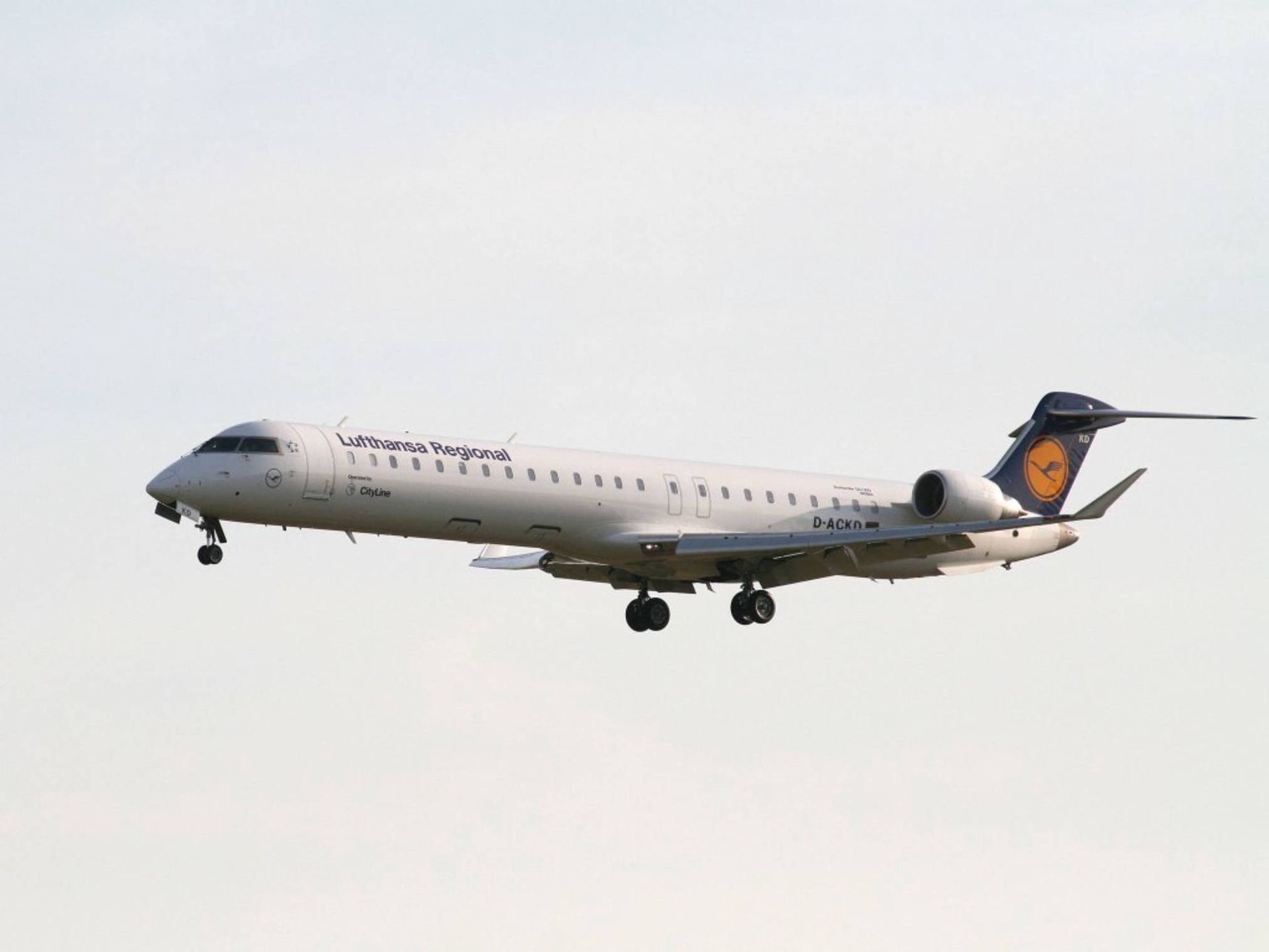 Bombardier CRJ900 należący do linii lotniczych Lufthansa