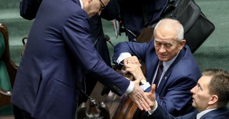 Kolejna "złota rada" polityka PiS. "Solidny gospodarz zaopatrzył się w węgiel"