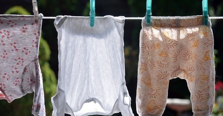 Wystawiła w sieci ubranka po synku. Trudno uwierzyć, co ją spotkało