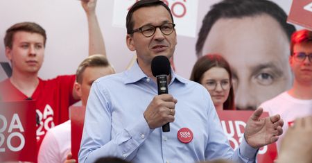 Wyniki wyborów prezydenckich 2020. Mateusz Morawiecki pogratulował Andrzejowi Dudzie