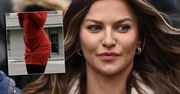 Ikona stylu? Lewandowska zapozowała w obcisłej sukience. Taki widok zaserwowała przechodniom [ZDJĘCIA]