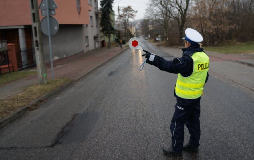 Śląskie. Pościg za kierowcą do Wojkowic. Pijany i bez prawa jazdy