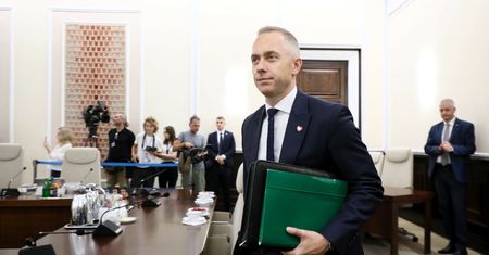 "Pod każdy adres w Polsce". Tomczyk o wysyłce specjalnego poradnika