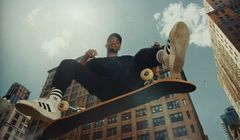 Facebook o deskorolkarzach w kampanii na igrzyska w Tokio (wideo)