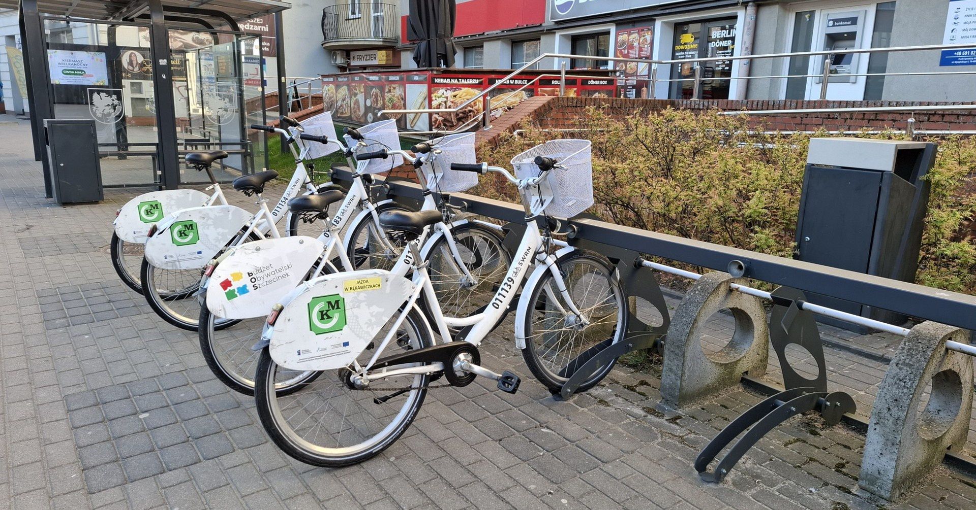 Darmowe wypożyczanie rowerów tylko dla posiadaczy Karty Mieszkańca. Obowiązują dwa cenniki